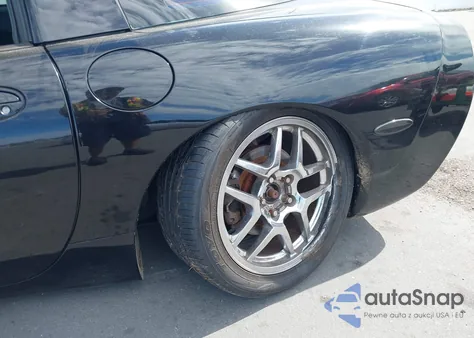 1998 Chevrolet Corvette z USA, uszkodzony, nr VIN 1G1YY22G7W5110288